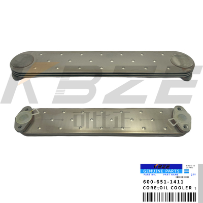 コマツー 6D105 600-651-1411 エンジンオイルクーラーコア 3P FITS E200B PC200-2 PC200-3